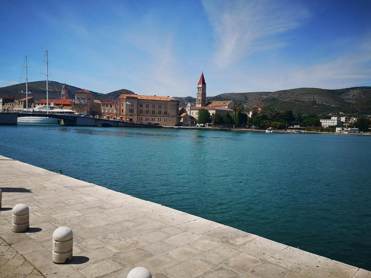 Apartman Petrovic City Center Trogir Kültér fotó